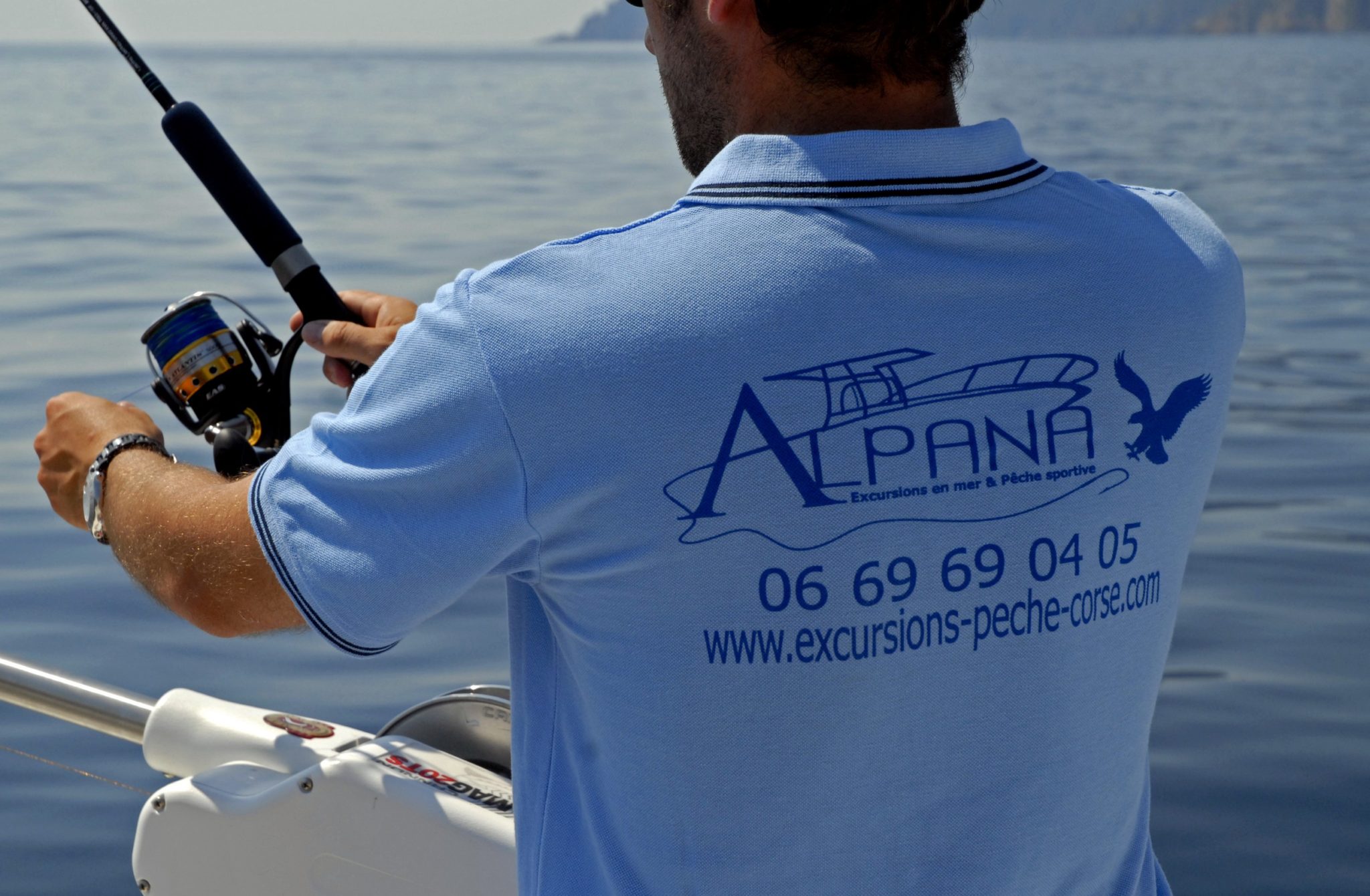 Alpana Promenade en mer et pêche sportive à Porto, Girolata et Scandola, Corse